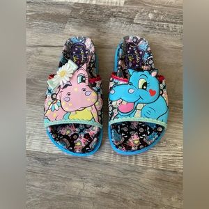 Irregular choice hippo